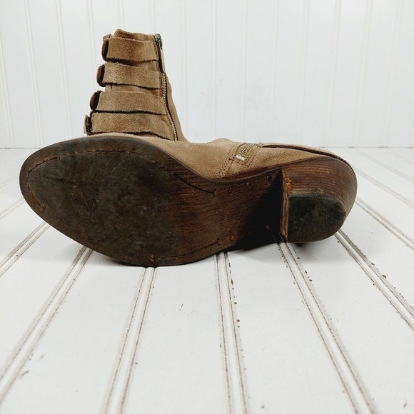 Sam Edelman 'Lucca' Beach Brown Suede Buckle Ankle Boots K3 - Picture 8 of 13